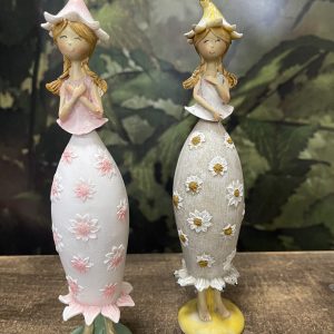 Dievčatko v kvetinových šatách 4,5x4,5x20,5cm – Obrázok 3