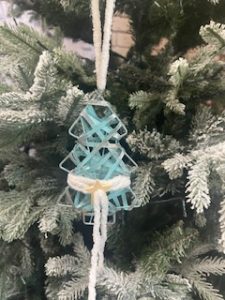 Kovový stromček záv. 9x15cm