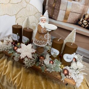 Adventný aranžmán gingerbread Santa  44x21x25cm – Obrázok 4