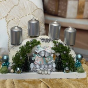 Adventný aranžmán s myšiakmi