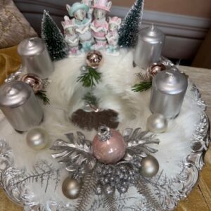 Adventný veniec s myšiakmi 26cm – Obrázok 1