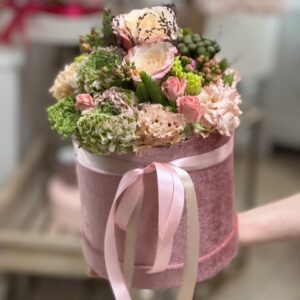 Kvetinový box ružový