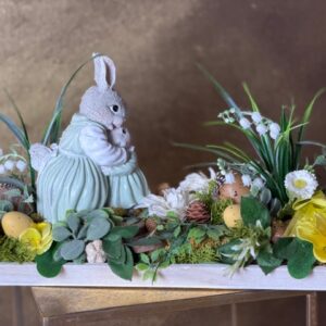 Materská láska - dekoračný aranžmán so zajačikmi 47x22x23cm – Obrázok 1
